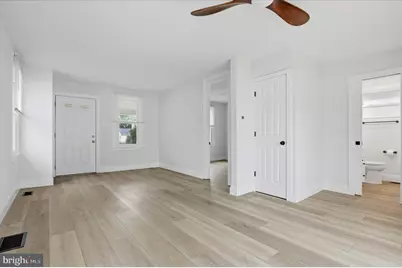 125 Warren Street, Willow Grove, PA 19090 - Photo 3