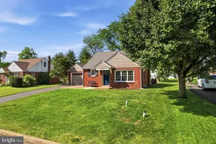 2724 Beech St, Hatfield, PA 19440 - Photo 1