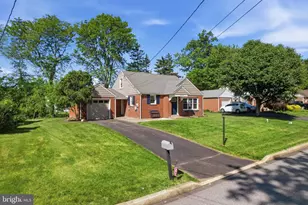 2724 Beech St, Hatfield, PA 19440 - Photo 3
