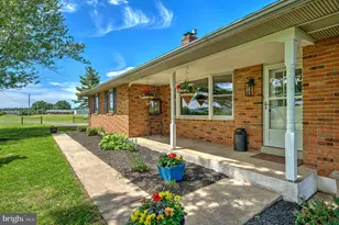 141 Green Hill Rd, Barto, PA 19504 - Photo 11