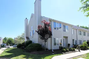 805 Karen's Ct, North Wales, PA 19454 - Photo 3