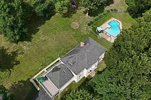 650 Gabriel Ct, Pottstown, PA 19464 - Photo 1