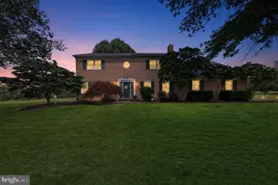 690 Andrews Dr, Harleysville, PA 19438 - Photo 1