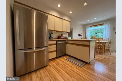 806 Warfield Lane, Huntingdon Valley, PA 19006 - Photo 11