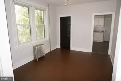 124 Knox Street, Norristown, PA 19401 - Photo 3