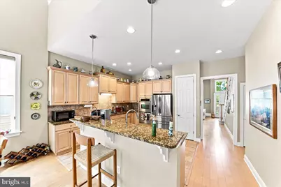 404 Peters Way, Phoenixville, PA 19460 - Photo 7