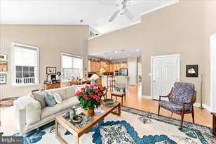 404 Peters Way, Phoenixville, PA 19460 - Photo 9