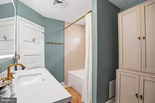 222 Crooked Ln, King of Prussia, PA 19406 - Photo 15