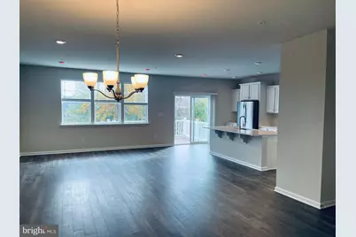 29 Hummingbird Ln, Phoenixville, PA 19460 - Photo 7