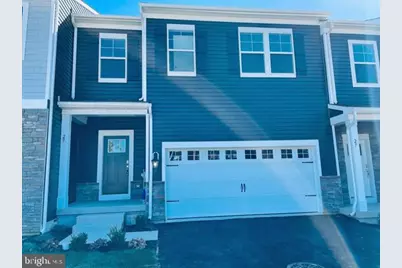 29 Hummingbird Ln, Phoenixville, PA 19460 - Photo 1