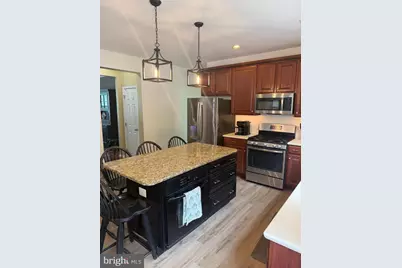 1011 Creekview Drive, Pennsburg, PA 18073 - Photo 7