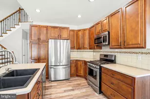 322 Fell Ln, Schwenksville, PA 19473 - Photo 7