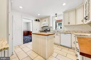 118 N Essex Ave, Narberth, PA 19072 - Photo 7