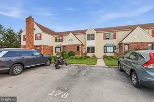 178 William Penn Dr, West Norriton, PA 19403 - Photo 3
