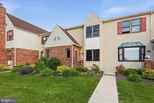 178 William Penn Dr, West Norriton, PA 19403 - Photo 1