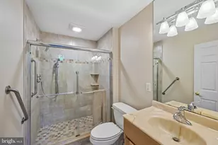 197 Bradford Ln, Lansdale, PA 19446 - Photo 11