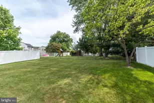 5 Pebble Dr, Horsham, PA 19044 - Photo 39