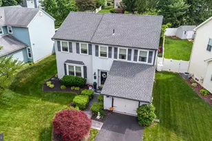 5 Pebble Dr, Horsham, PA 19044 - Photo 1