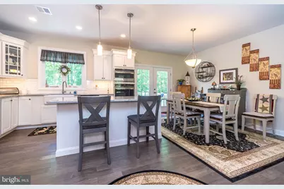 375 E 9th Avenue, Collegeville, PA 19426 - Photo 17