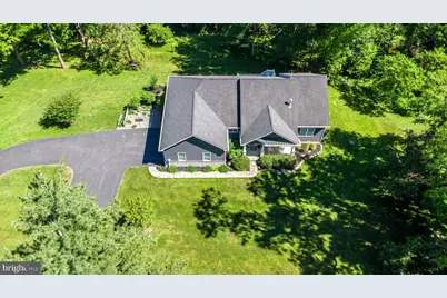375 E 9th Avenue, Collegeville, PA 19426 - Photo 3