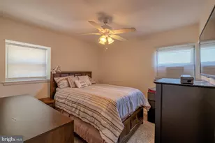 1706 N Hills Dr, Norristown, PA 19401 - Photo 5