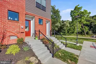 919 Riverplace Dr, Conshohocken, PA 19428 - Photo 27