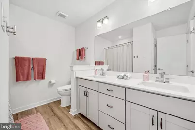 919 Riverplace Drive, Conshohocken, PA 19428 - Photo 15