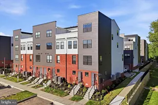 919 Riverplace Dr, Conshohocken, PA 19428 - Photo 1