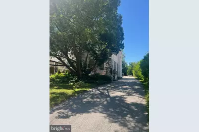 32 W Montgomery Avenue, Ardmore, PA 19003 - Photo 1