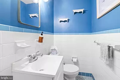 136 W 2nd Avenue, Conshohocken, PA 19428 - Photo 21