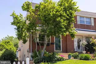 136 W 2nd Ave, Conshohocken, PA 19428 - Photo 3