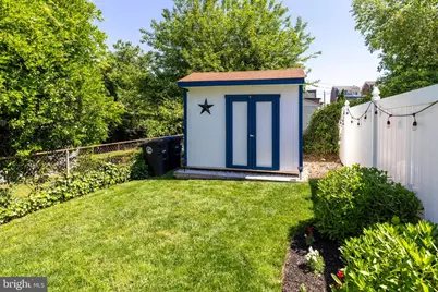 136 W 2nd Avenue, Conshohocken, PA 19428 - Photo 9
