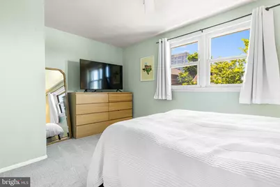 136 W 2nd Avenue, Conshohocken, PA 19428 - Photo 25