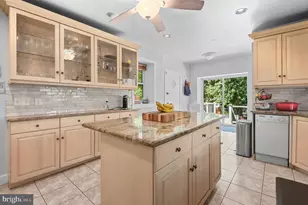 22 Maple Ave, Bala Cynwyd, PA 19004 - Photo 11
