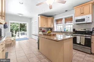 22 Maple Ave, Bala Cynwyd, PA 19004 - Photo 9