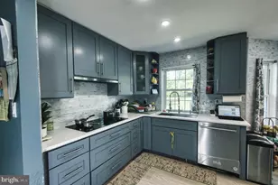 139 Mallard Dr W, North Wales, PA 19454 - Photo 19