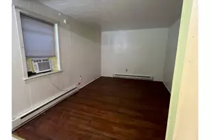 129 E High St, Pottstown, PA 19464 - Photo 5