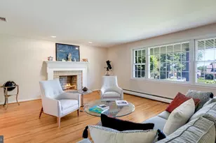 1276 Burnett Rd, Huntingdon Valley, PA 19006 - Photo 3