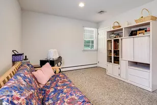 1276 Burnett Rd, Huntingdon Valley, PA 19006 - Photo 13