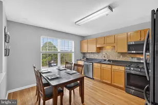 478 Glenn Rose Cir, King of Prussia, PA 19406 - Photo 3