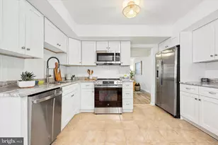 34 Greenwoods Dr, Horsham, PA 19044 - Photo 3