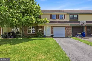 34 Greenwoods Dr, Horsham, PA 19044 - Photo 1