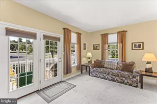 1072 Bordeaux Ln, Pennsburg, PA 18073 - Photo 13