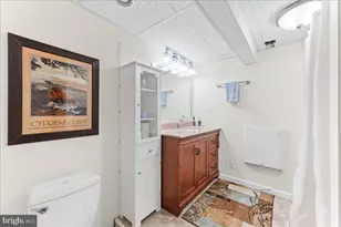 1072 Bordeaux Ln, Pennsburg, PA 18073 - Photo 29
