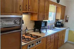 109 W Beidler Rd, King of Prussia, PA 19406 - Photo 7