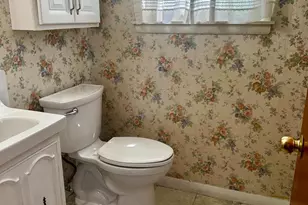 109 W Beidler Rd, King of Prussia, PA 19406 - Photo 11
