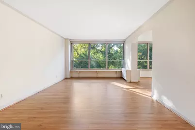 1001 City Avenue #EE-1024, Wynnewood, PA 19096 - Photo 17