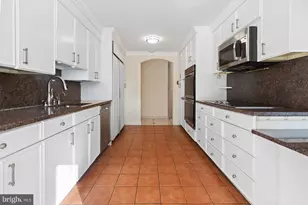 1001 City Ave, Wynnewood, PA 19096 - Photo 13