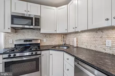 105 Spring Mill Avenue, Conshohocken, PA 19428 - Photo 19