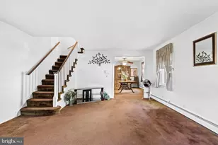 242 Henley Rd, Wynnewood, PA 19096 - Photo 5